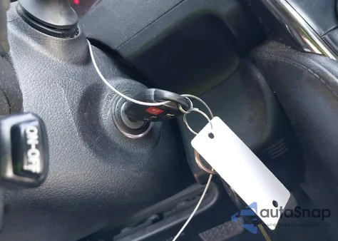 2014 Toyota Camry Se z USA, uszkodzony, nr VIN 4T1BF1FK1EU459152